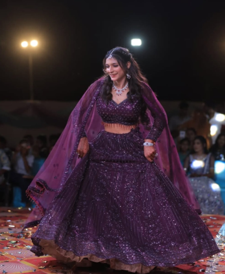 Wine hand work full sleeves lahanga